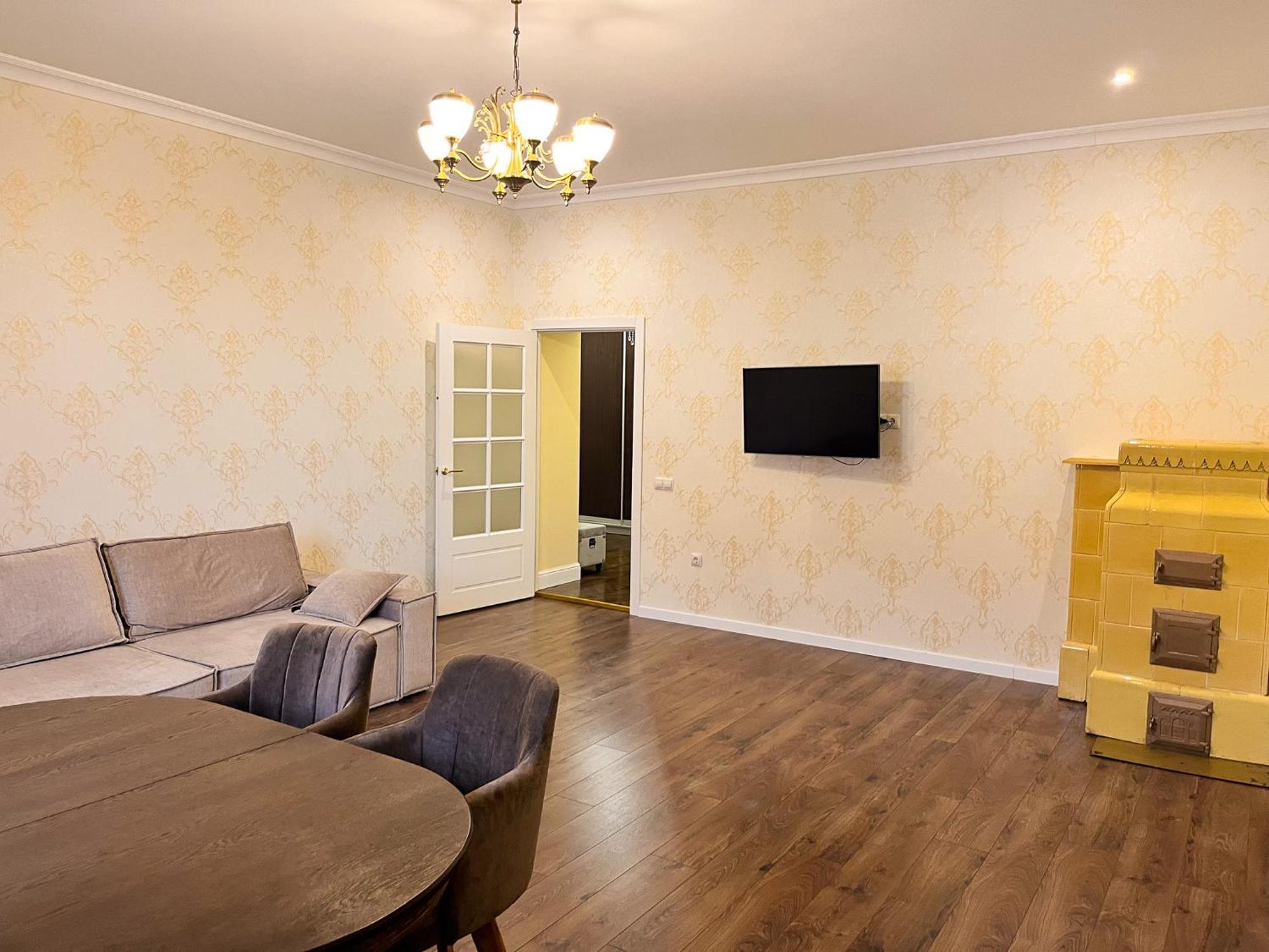 Апарт-Отель "Галаговъ" Oujhorod Extérieur photo