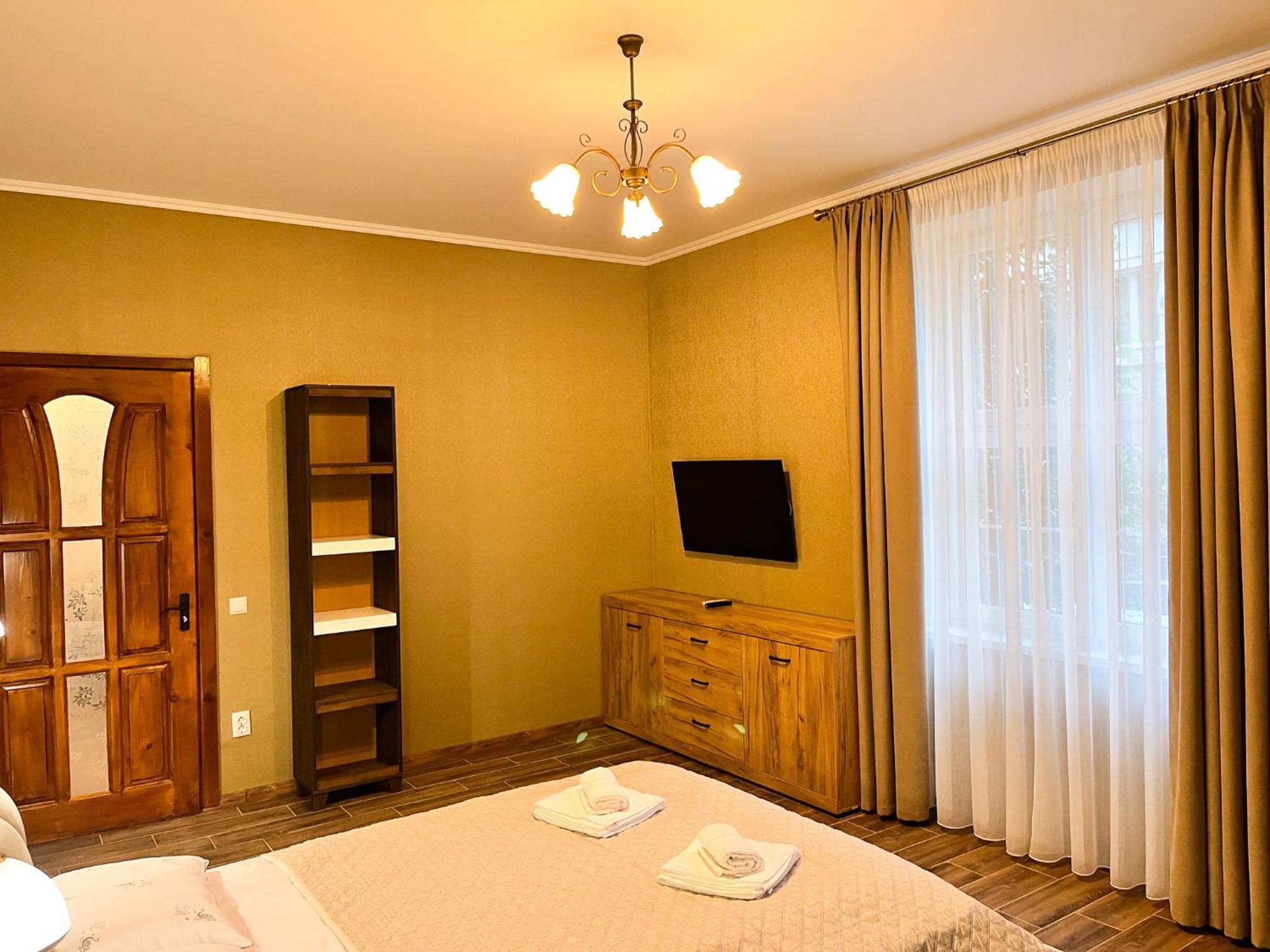 Апарт-Отель "Галаговъ" Oujhorod Extérieur photo